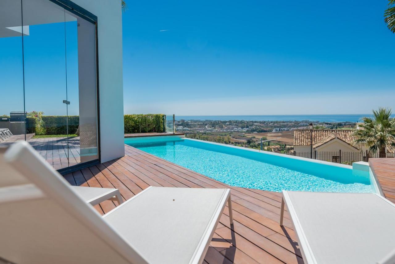 Vacation Marbella I Villa Paraiso The View, Infinity Heated Pool, Sea View, 24-7 Security, Golf Courses Estepona Exterior foto